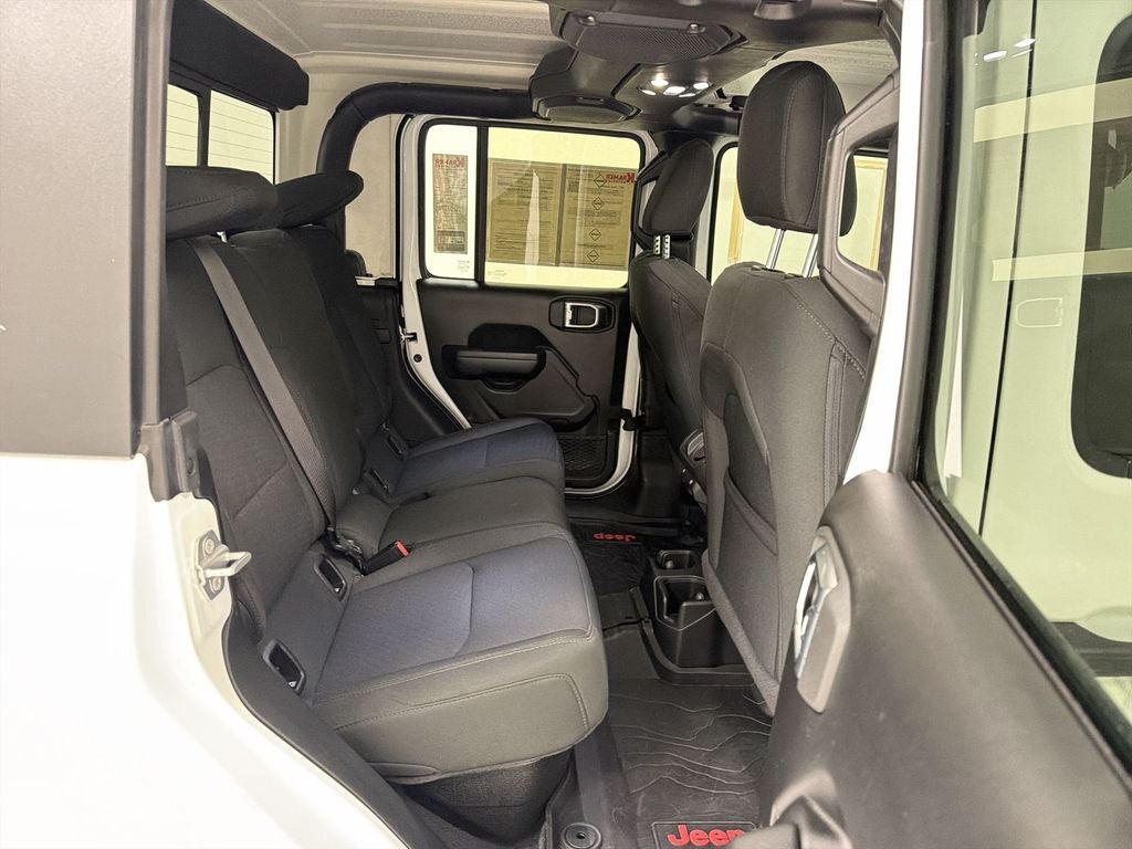 2021 Jeep Gladiator Sport S 4x4