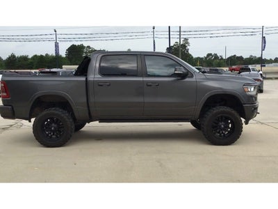 2019 RAM 1500 Laramie Crew Cab 4x4 5'7" Box