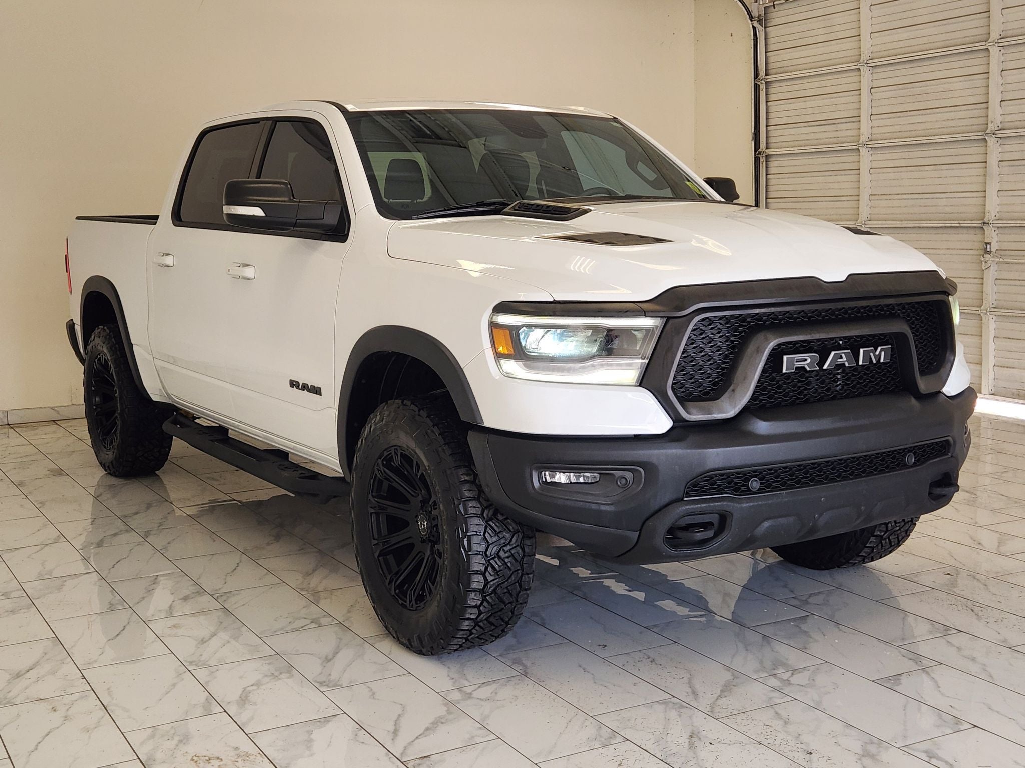 2019 RAM 1500 Rebel Crew Cab 4x4 5'7" Box