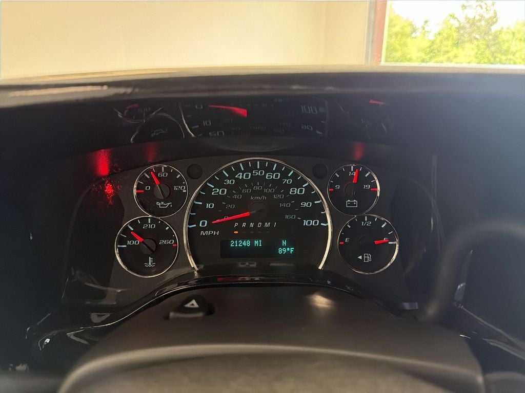 2021 Chevrolet Express Passenger 2500 1LS