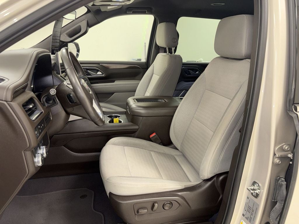 2023 GMC Yukon XL SLE