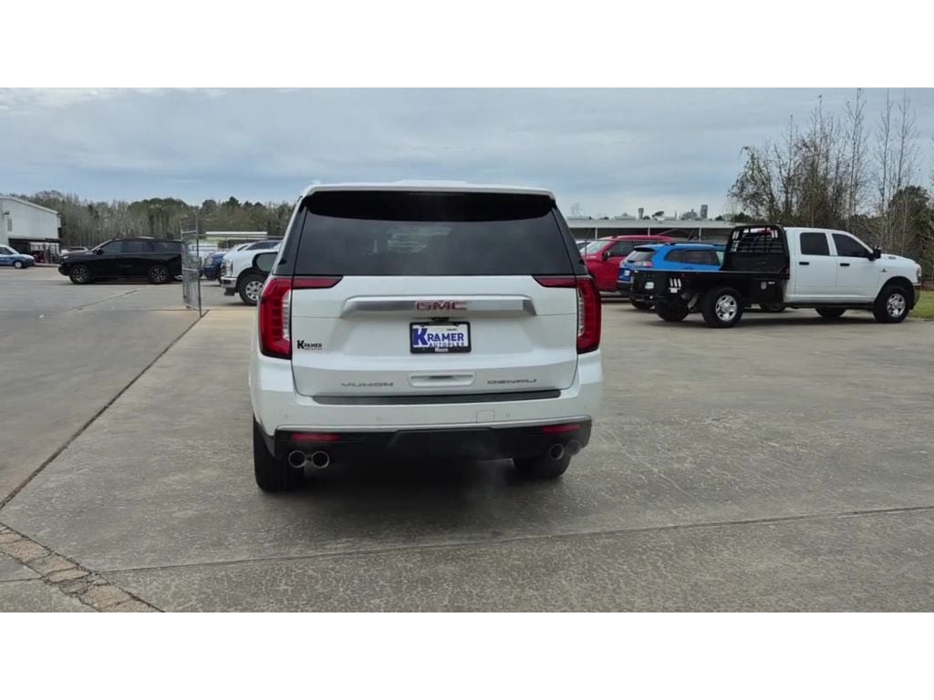 2022 GMC Yukon XL Denali