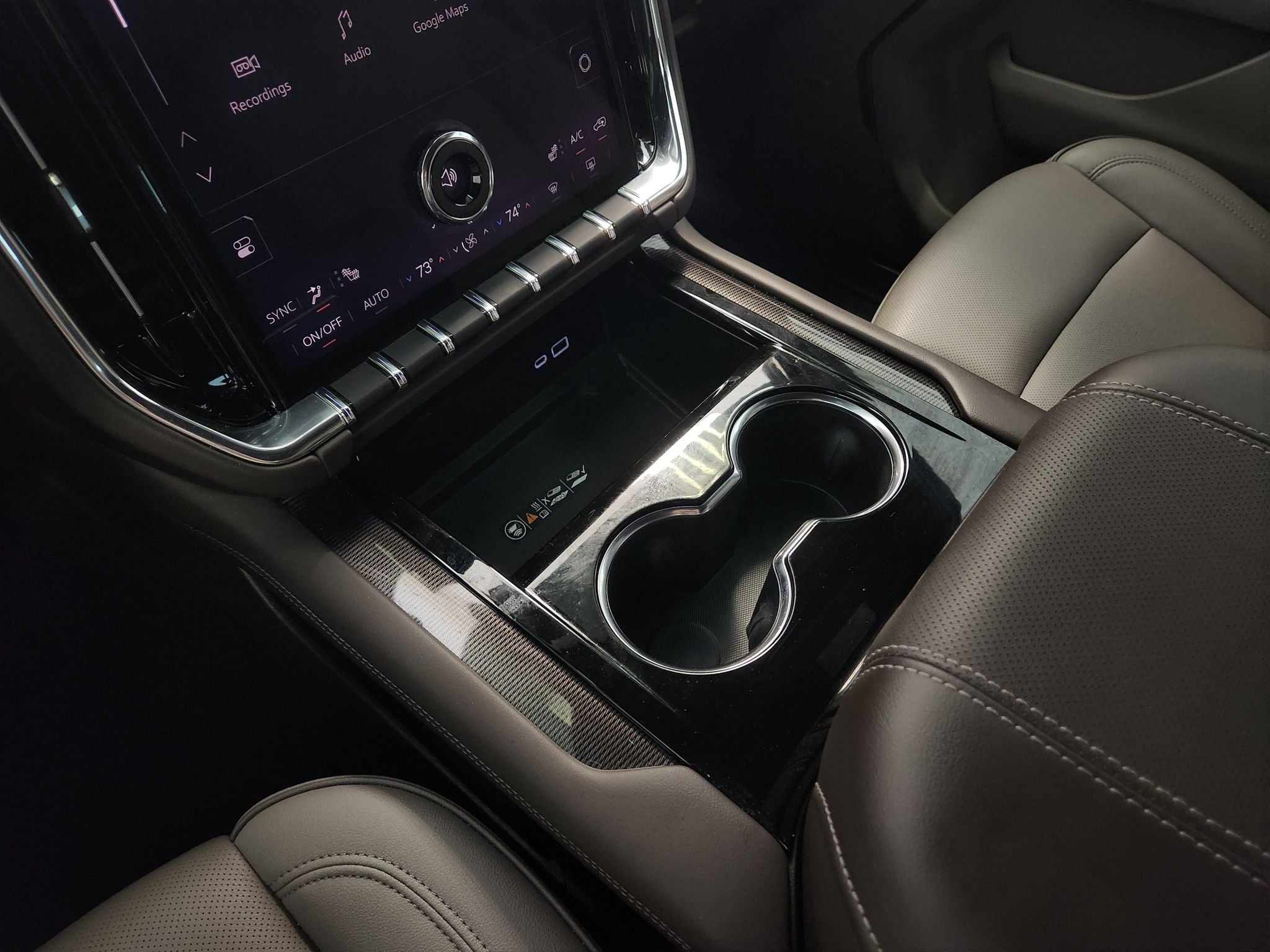 2025 GMC Yukon XL Elevation