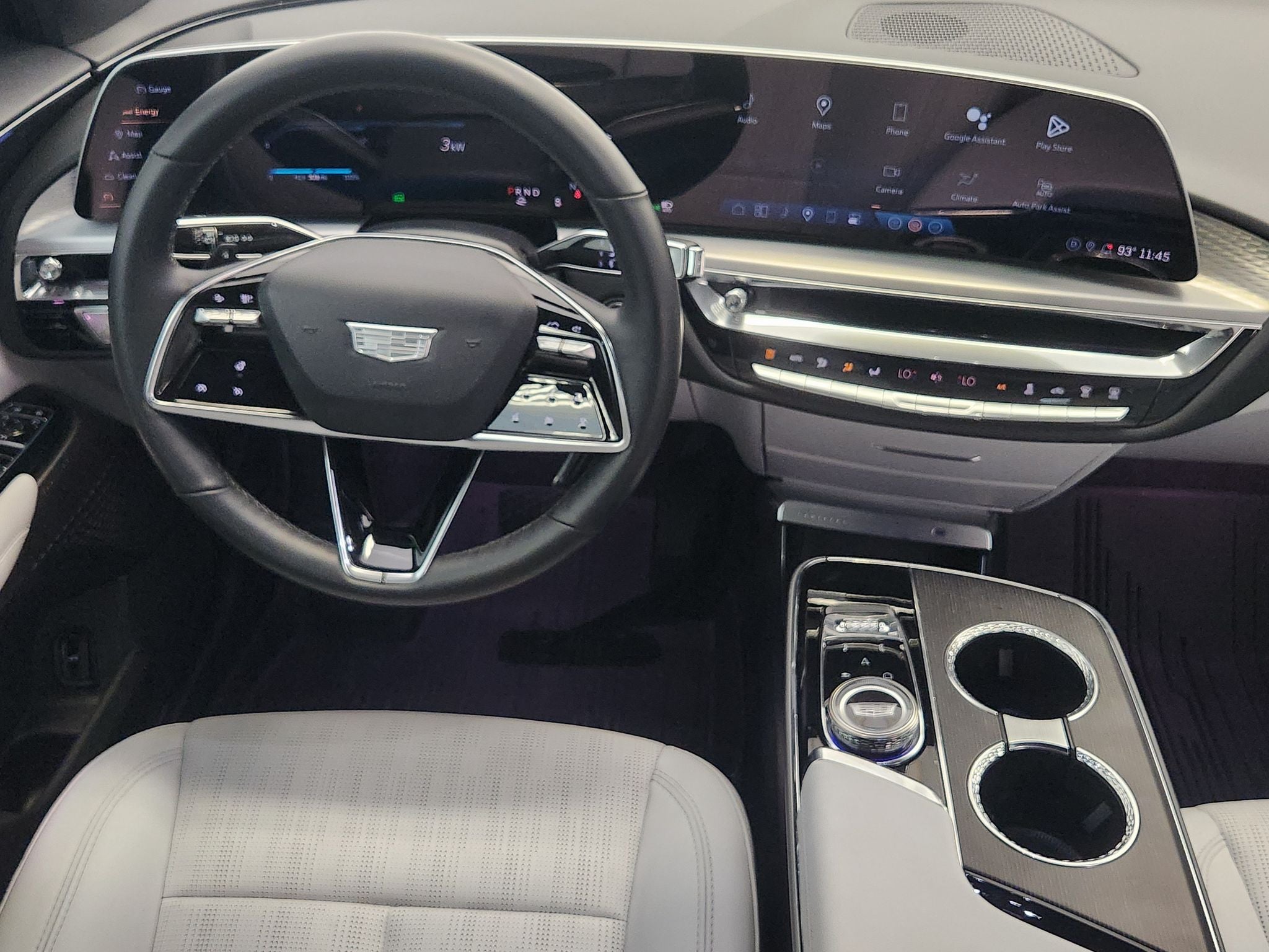 2024 Cadillac LYRIQ Luxury 1