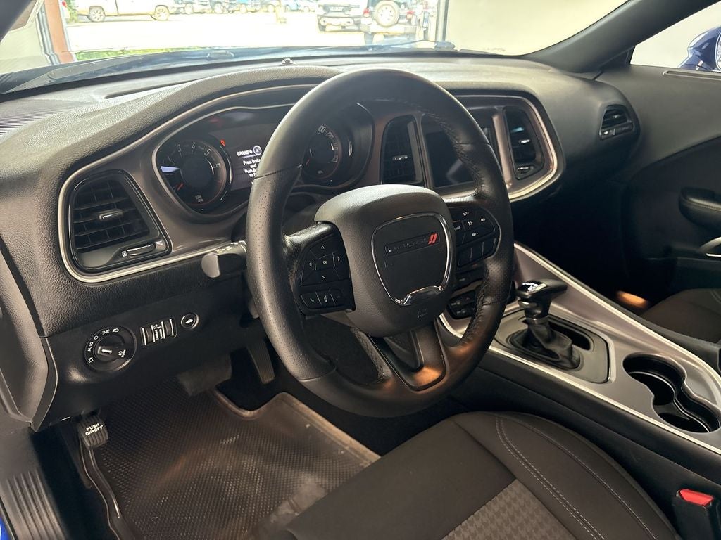 2022 Dodge Challenger SXT
