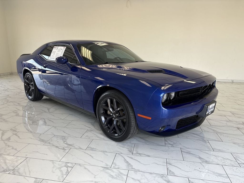 2022 Dodge Challenger SXT
