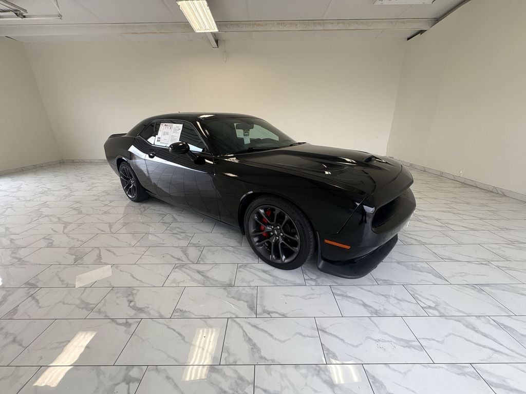 2C3CDZFJ1MH560573