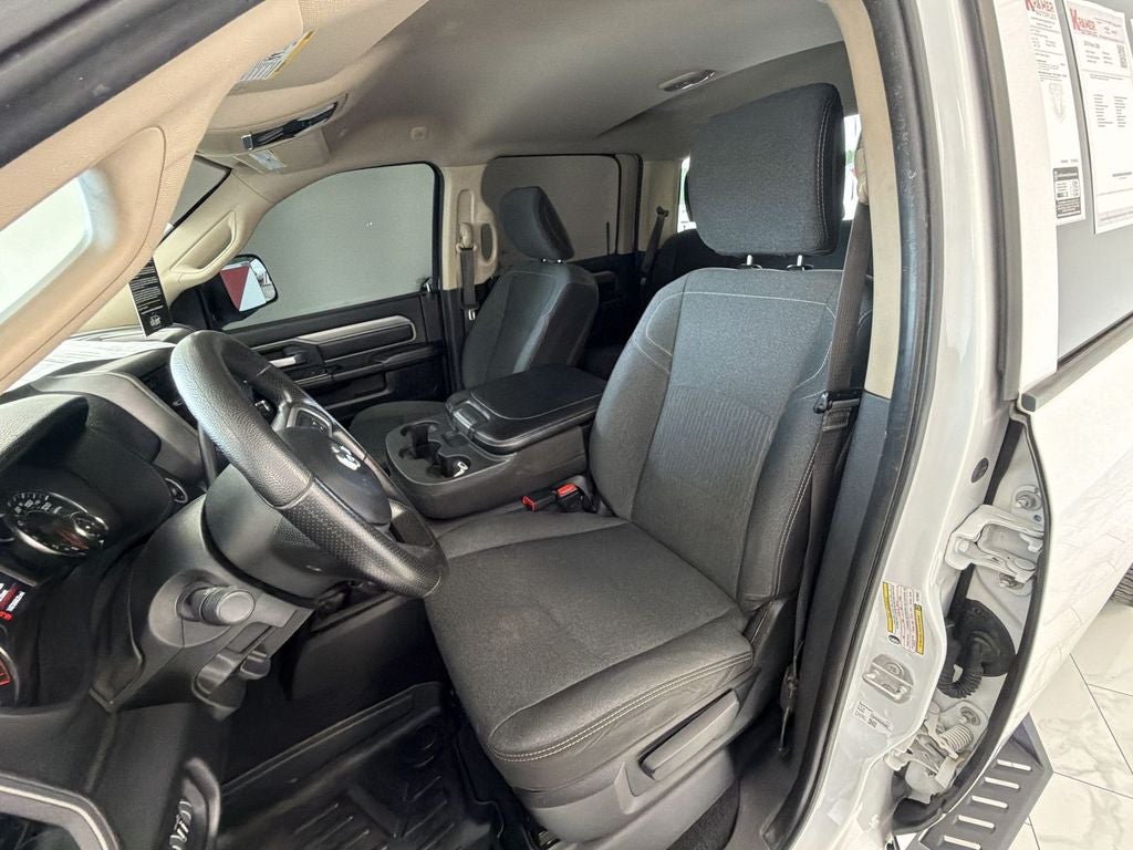 2019 RAM 2500 Tradesman Crew Cab 4x4 6'4" Box