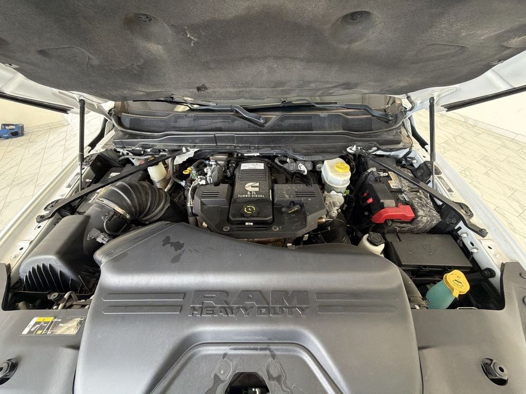 2019 RAM 2500 Tradesman Crew Cab 4x4 6'4" Box