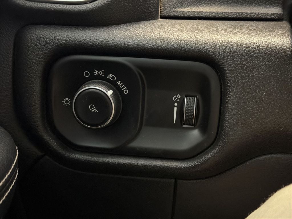 2021 RAM 2500 Big Horn Crew Cab 4x4 6'4" Box