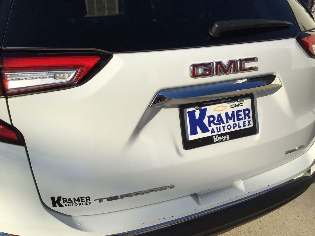 2024 GMC Terrain SLT