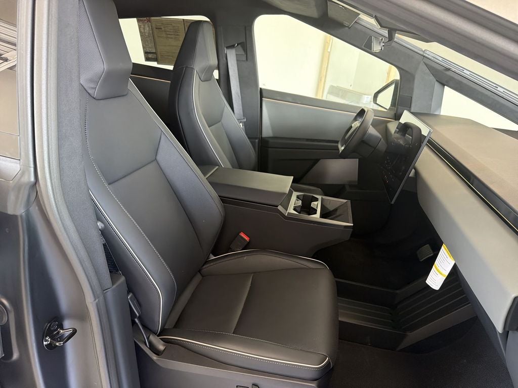 2025 Tesla Cybertruck All-Wheel Drive