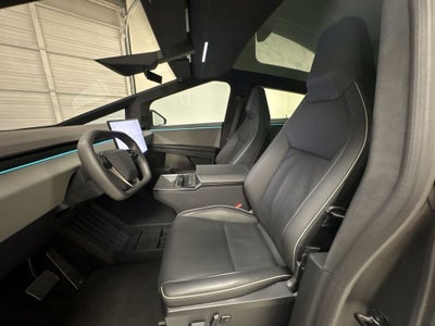2025 Tesla Cybertruck All-Wheel Drive