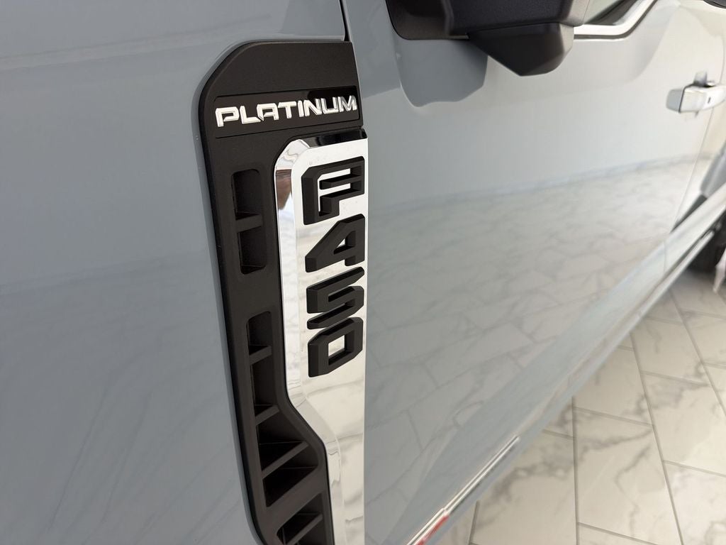 2026 Ford Super Duty F-450 DRW XL