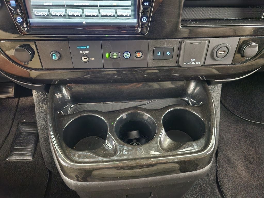 2021 Chevrolet Express Passenger 2500 1LS