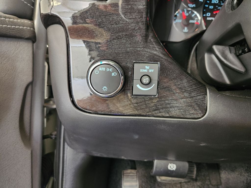 2021 Chevrolet Express Passenger 2500 1LS