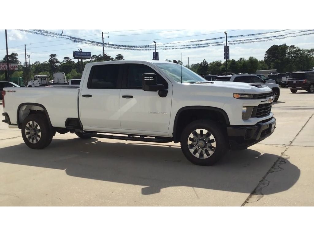 2025 Chevrolet Silverado 2500 HD Custom