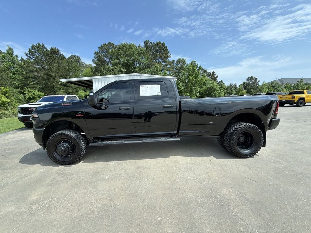 2026 RAM 3500 Tradesman Crew Cab 4x4 8' Box