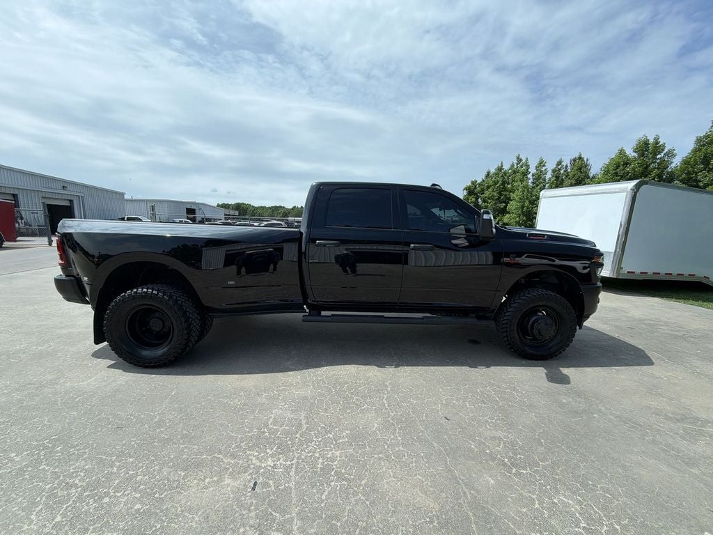 2026 RAM 3500 Tradesman Crew Cab 4x4 8' Box