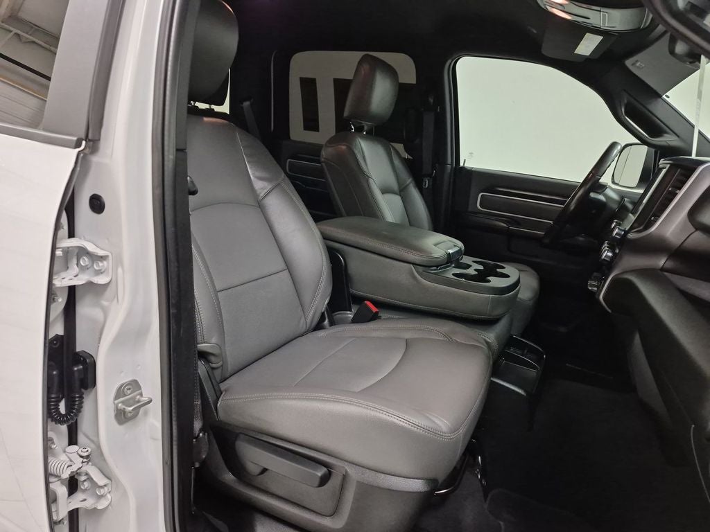 2022 RAM 2500 Big Horn Crew Cab 4x4 6'4" Box