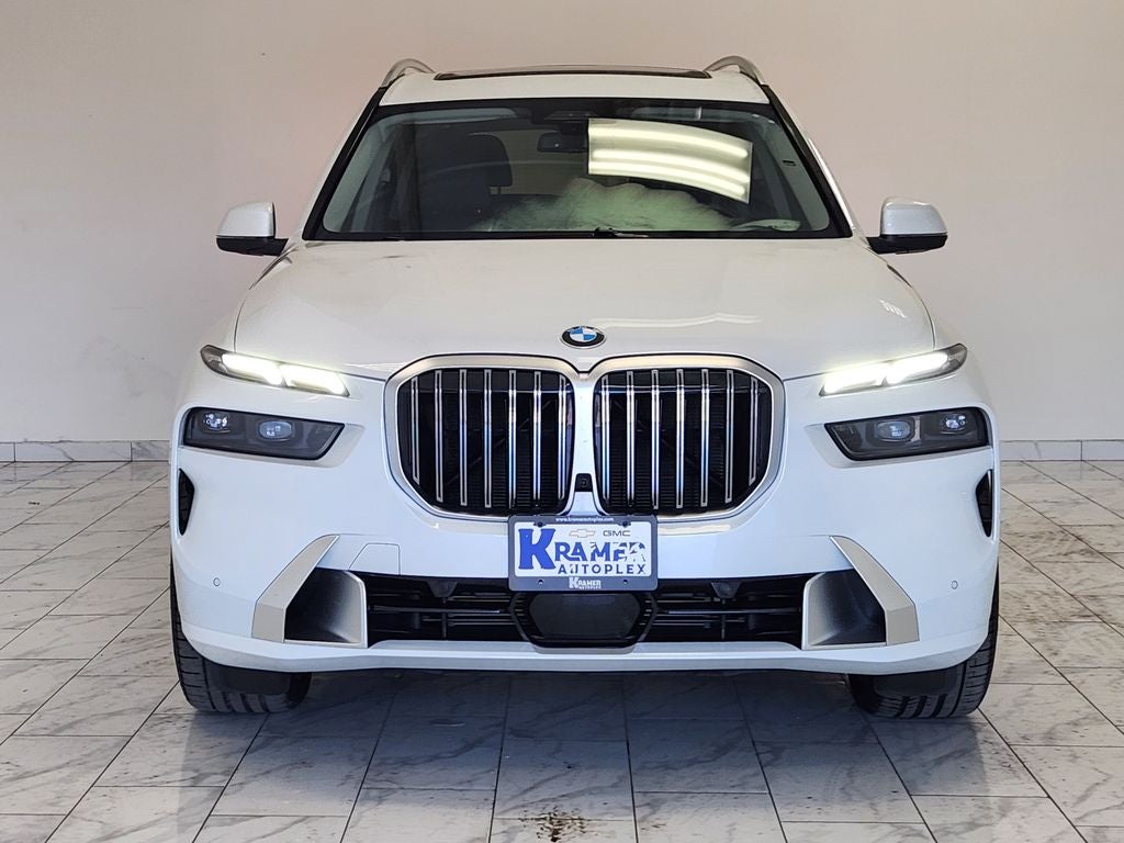 2025 BMW X7 xDrive40i