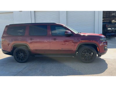 2022 Jeep Wagoneer Series III Carbide 4x2