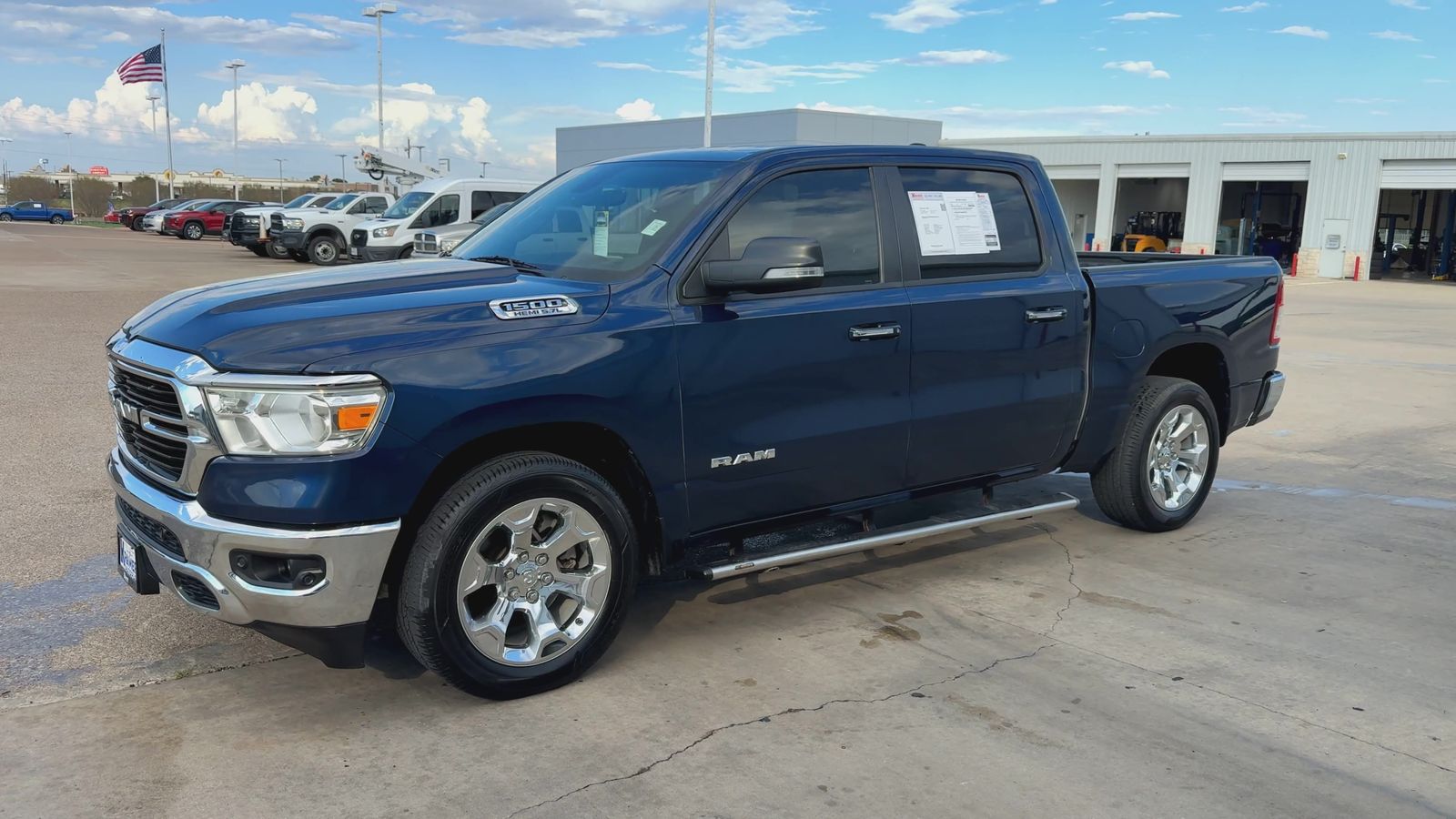 2020 RAM 1500 Lone Star Crew Cab 4x2 5'7" Box