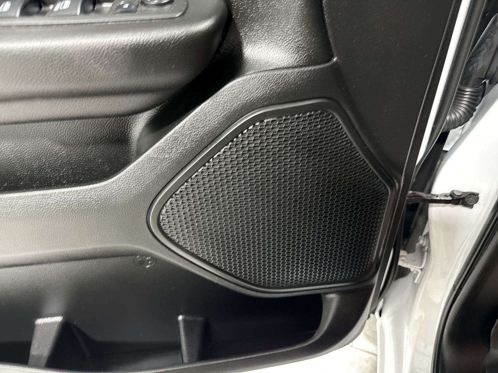 2022 RAM 1500 Lone Star Crew Cab 4x4 5'7" Box