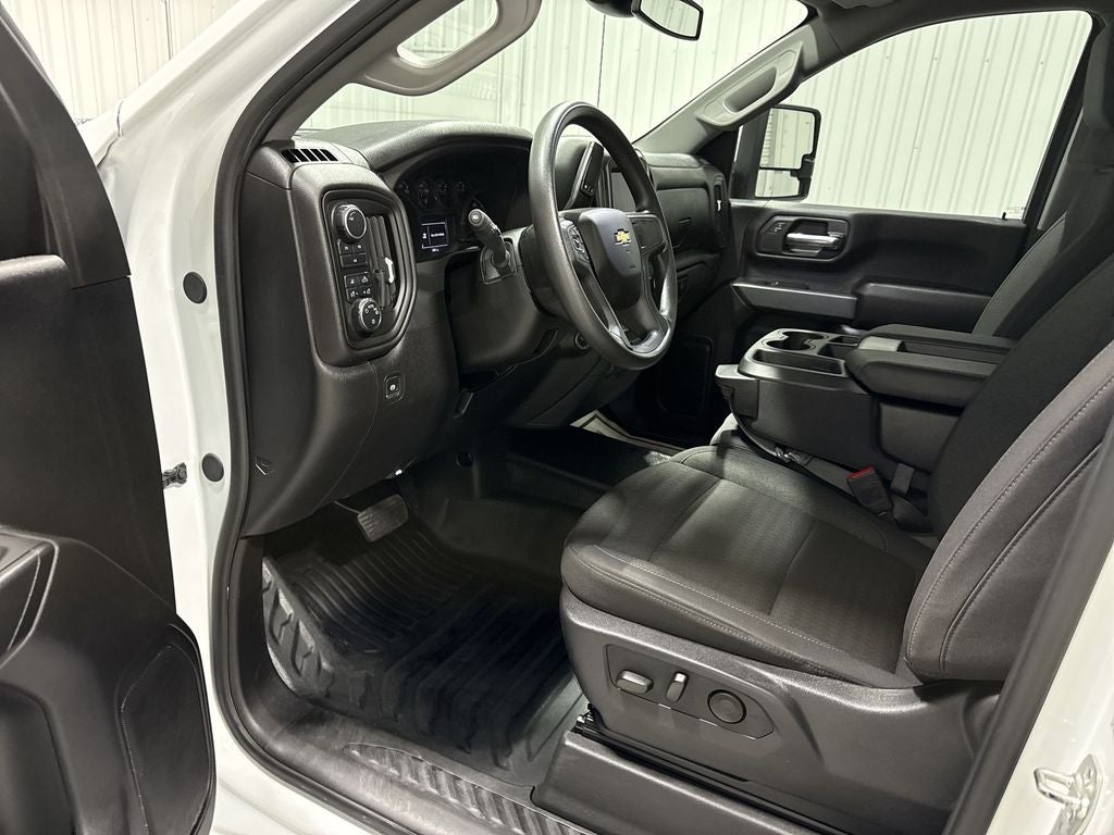 2025 Chevrolet Silverado 3500 HD WT