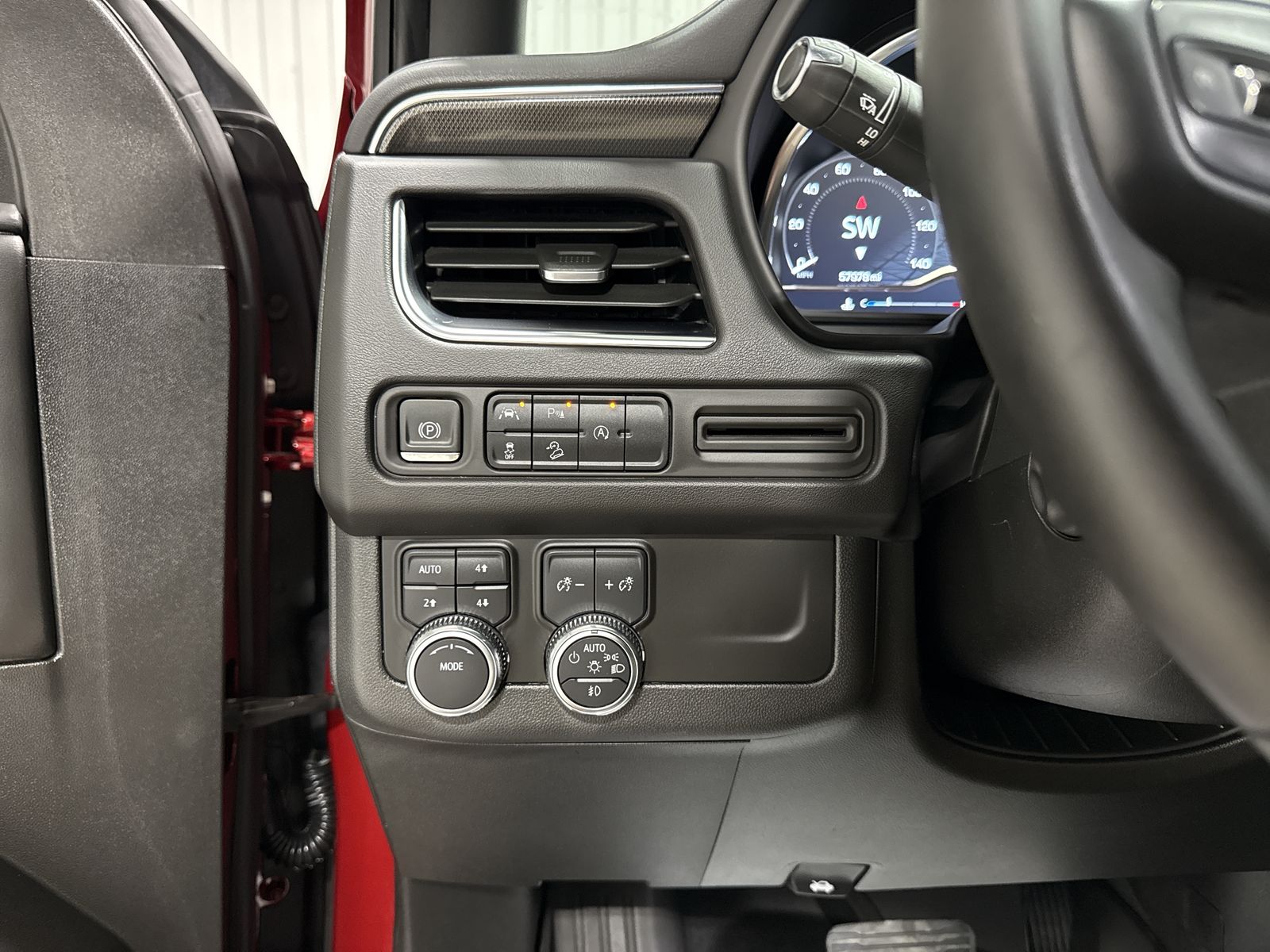 2023 GMC Yukon AT4