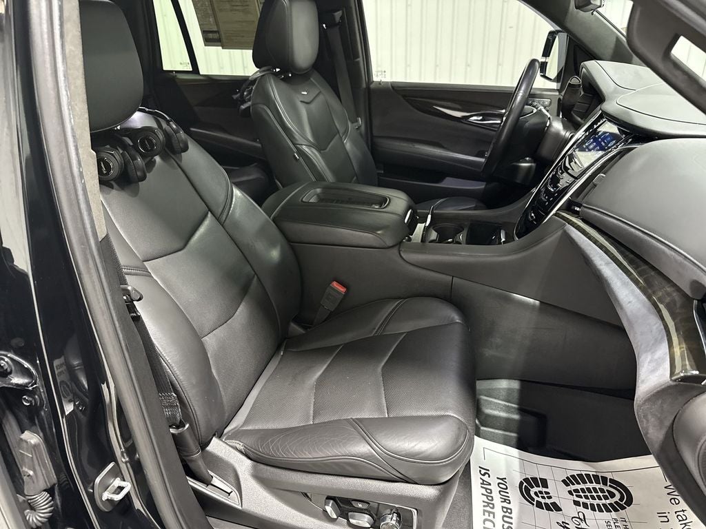 2019 Cadillac Escalade Platinum