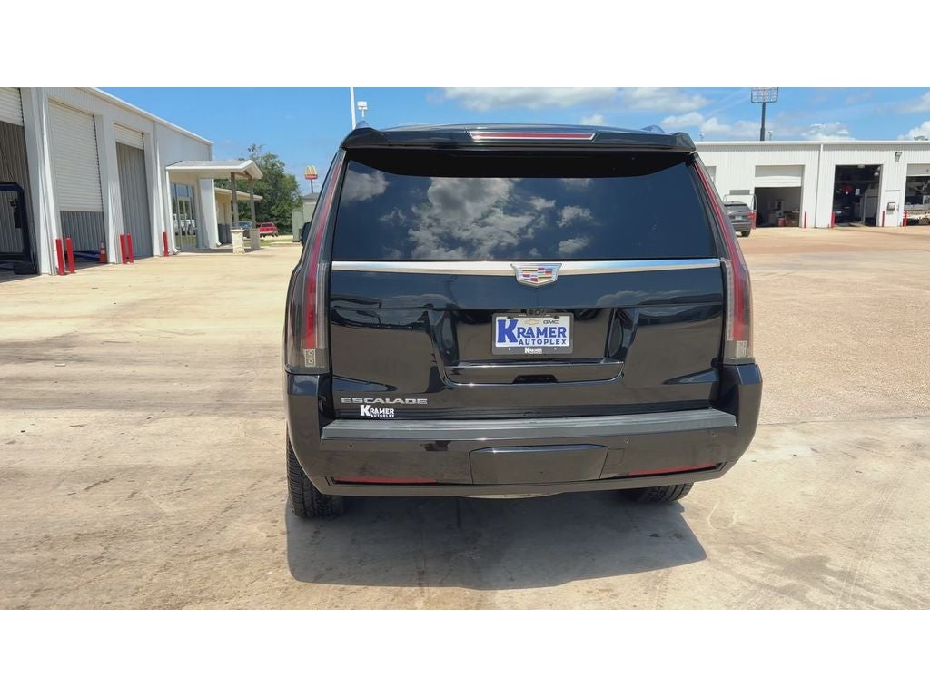 2019 Cadillac Escalade Platinum