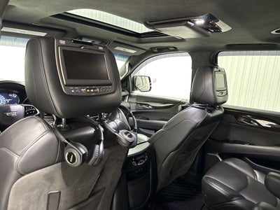 2019 Cadillac Escalade Platinum
