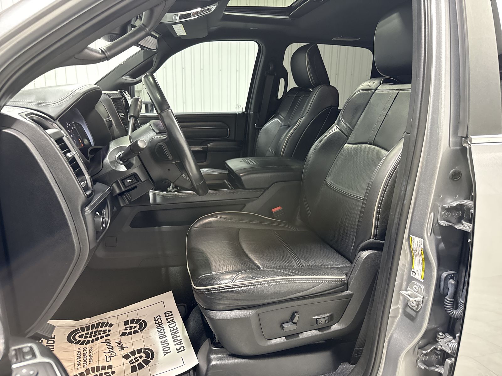 2023 RAM 3500 Limited Mega Cab 4x4 6'4" Box
