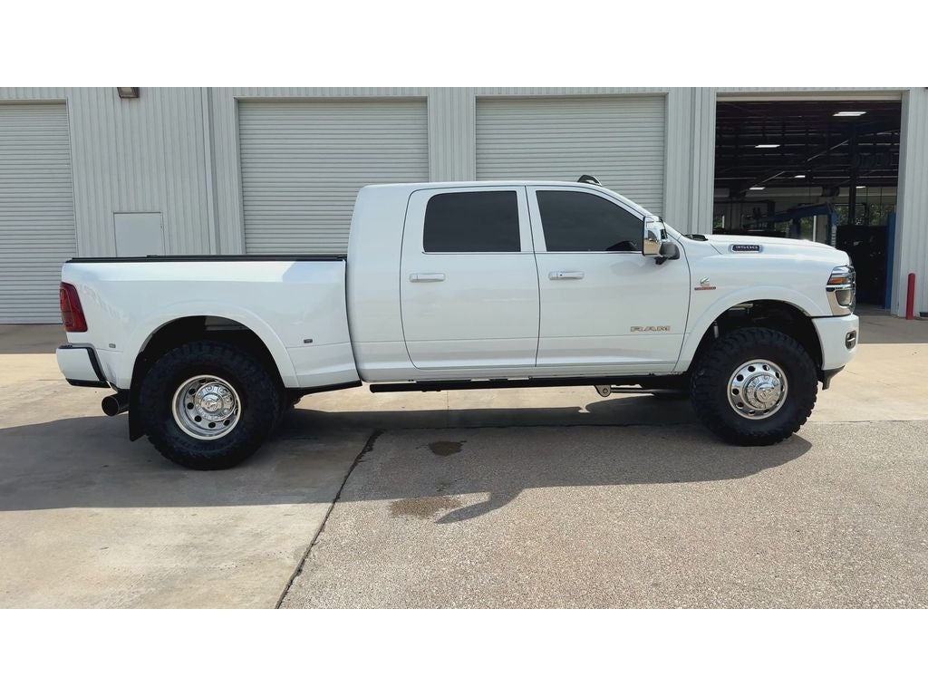 2025 RAM 3500 LimitedLimited Longhorn Mega Cab 4x4 6'4" Box