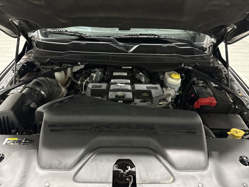 2024 RAM 2500 Laramie Crew Cab 4x4 6'4" Box