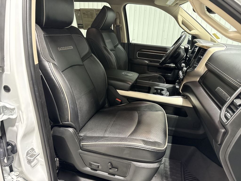 2022 RAM 2500 Laramie Crew Cab 4x4 6'4" Box