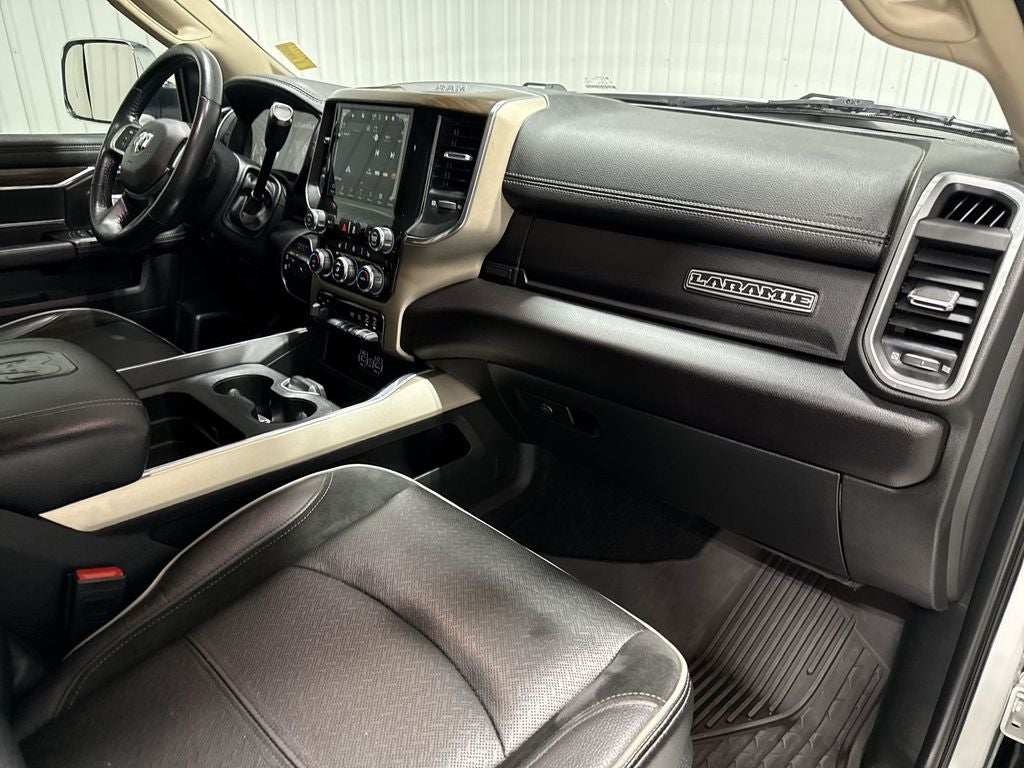 2022 RAM 2500 Laramie Crew Cab 4x4 6'4" Box
