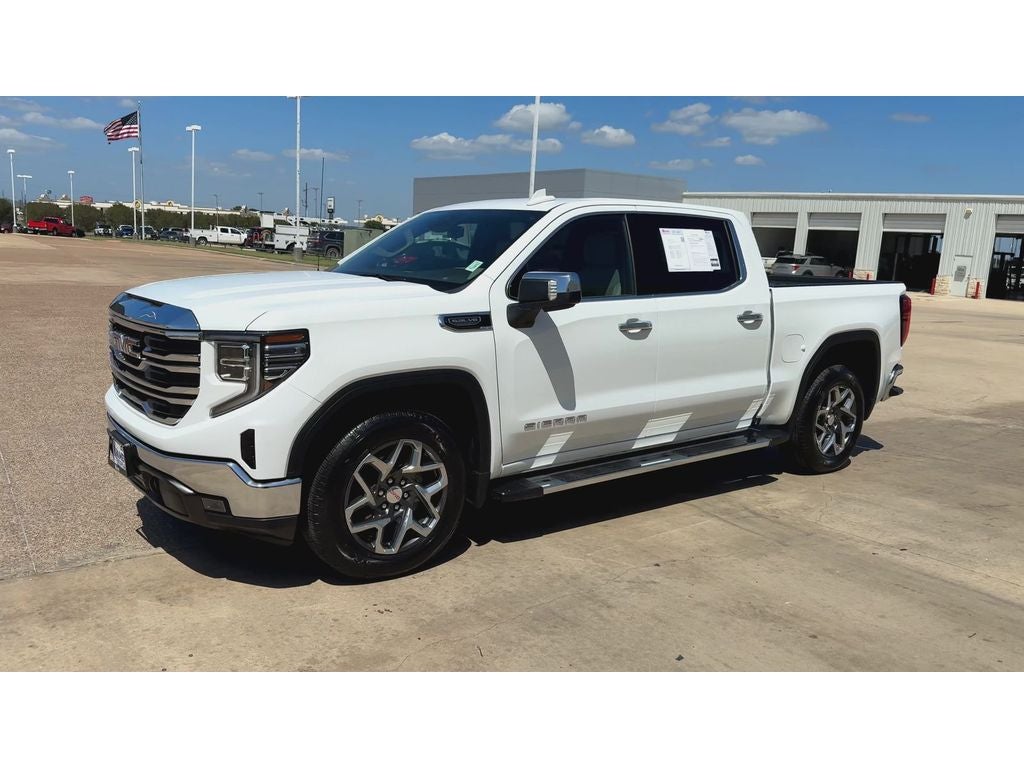 2024 GMC Sierra 1500 SLT
