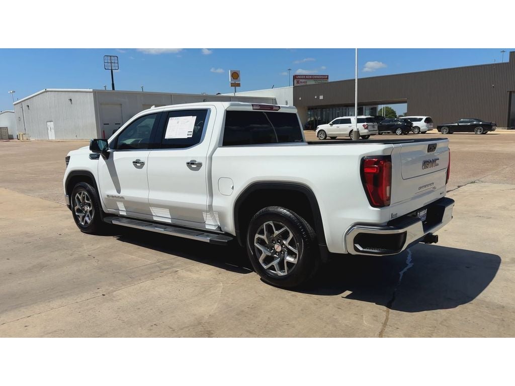2024 GMC Sierra 1500 SLT